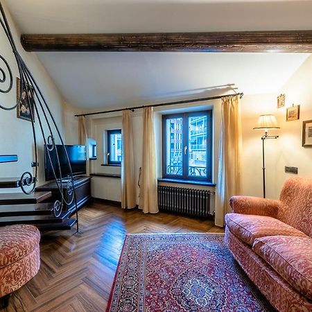 Ferienwohnung Dimora Lucrezia Savona Exterior foto