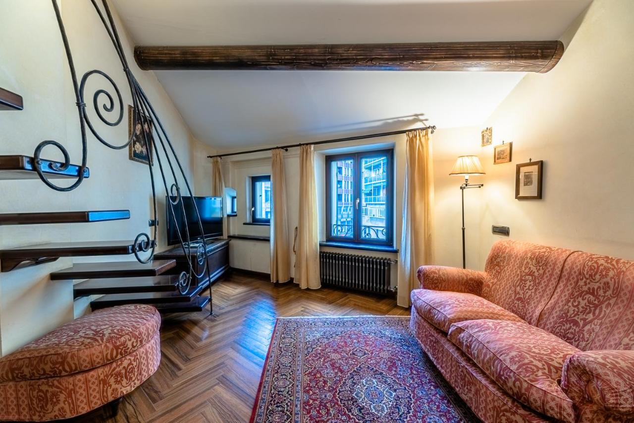 Ferienwohnung Dimora Lucrezia Savona Exterior foto