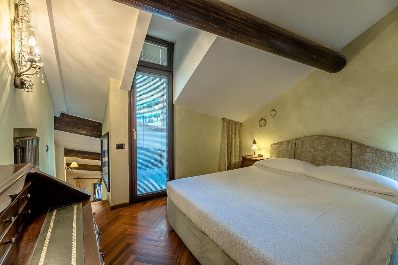 Ferienwohnung Dimora Lucrezia Savona Exterior foto